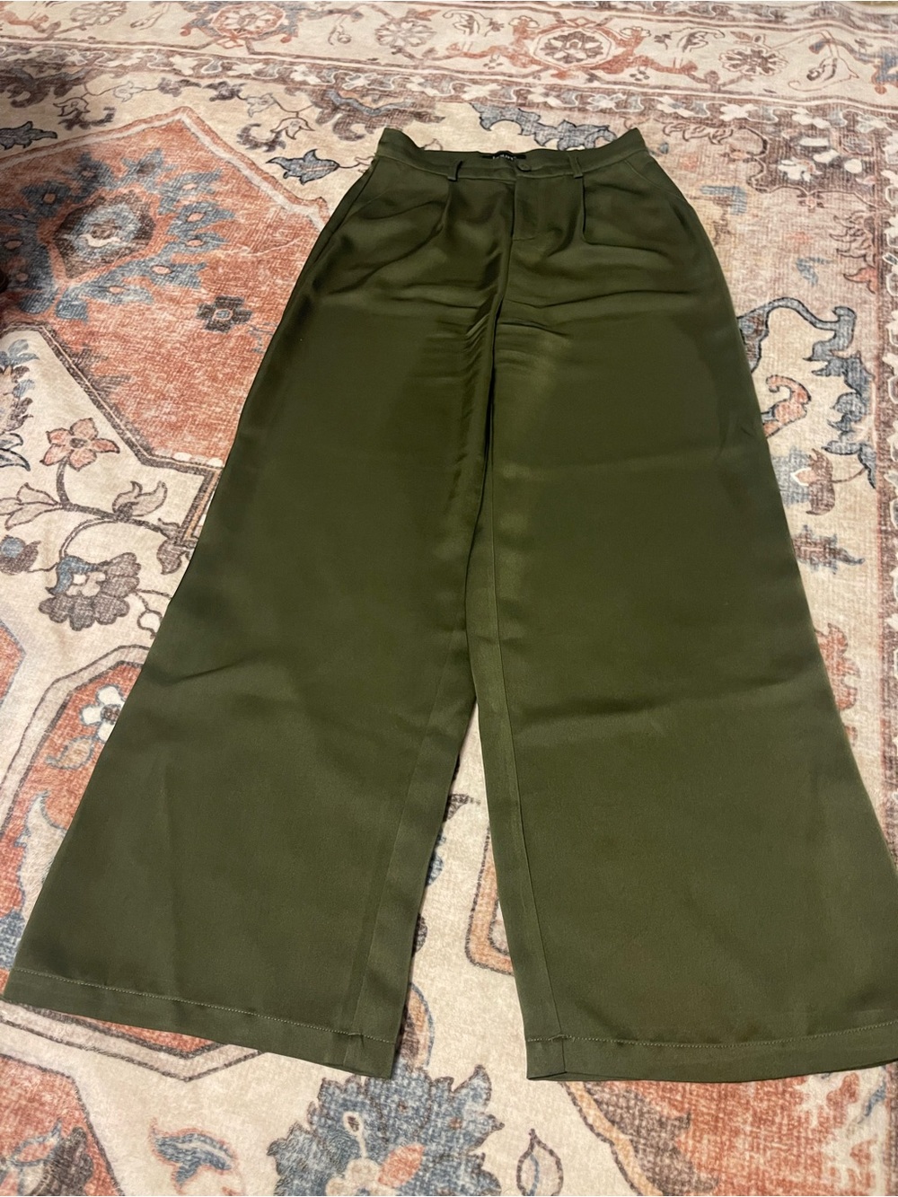 High-Rise Wide Leg Pants in Olive Green